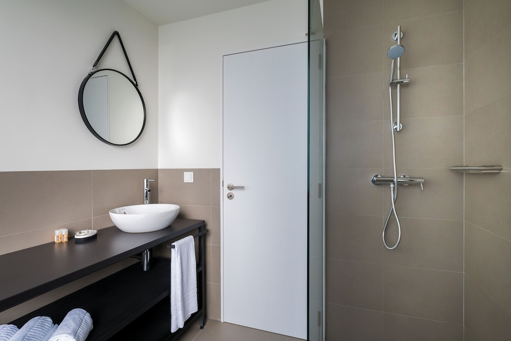 Premium Suite, 2 Bedrooms, Non Smoking, Kitchenette photo 2