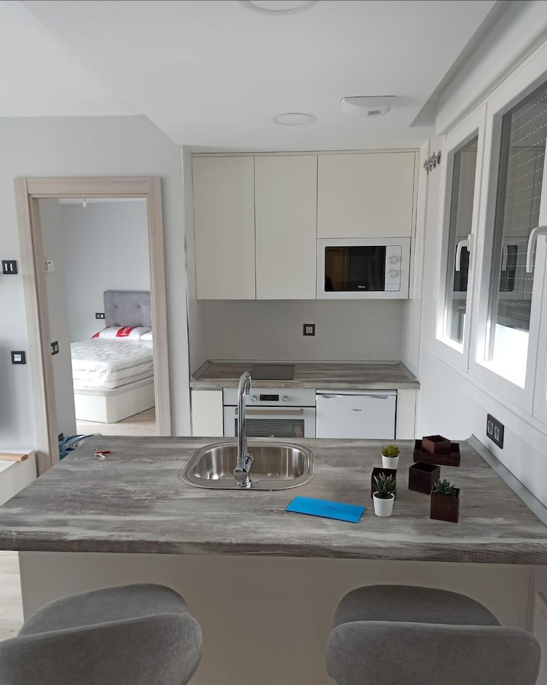 Suite, 1 Double Bed, Shared Bathroom photo 3