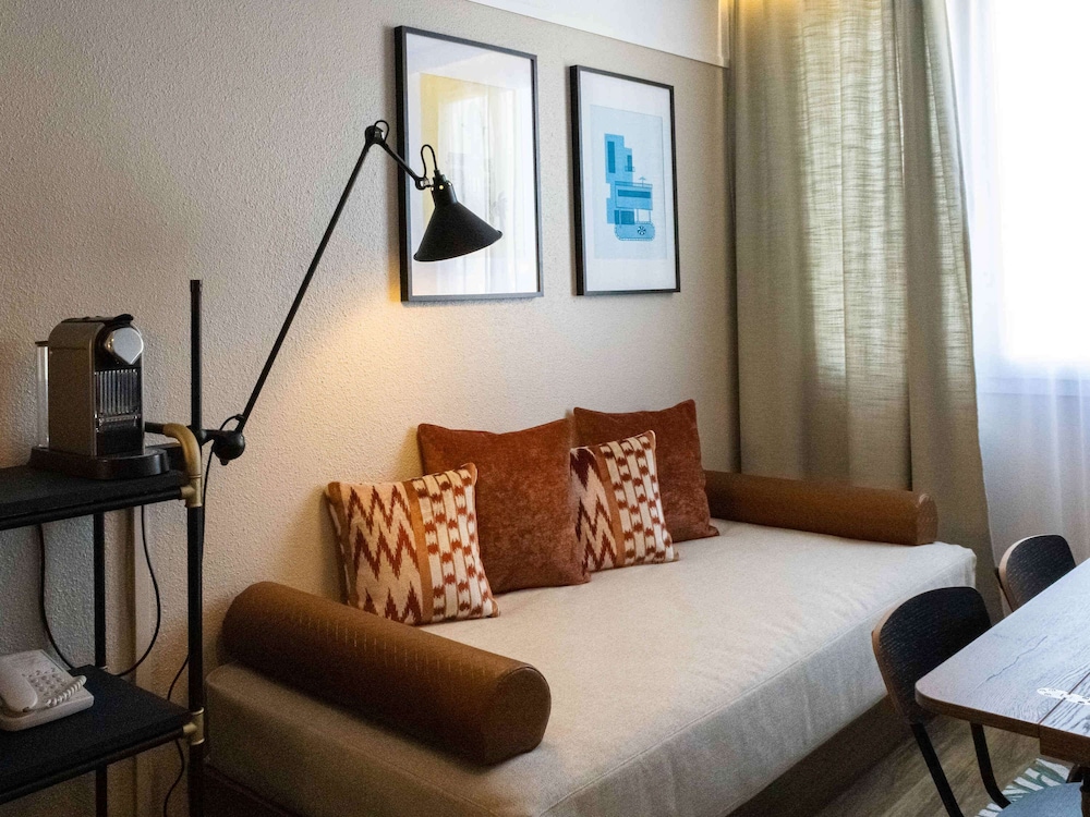 Superior Suite, 2 Twin Beds - Photo 8
