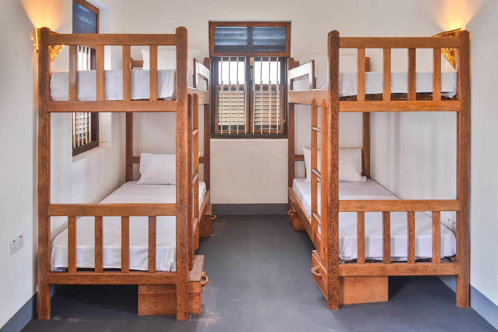 Comfort Shared Dormitory, Women only photo 3