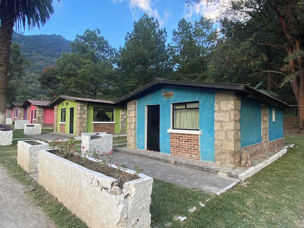 Deluxe Cottage, Patio, Lake View