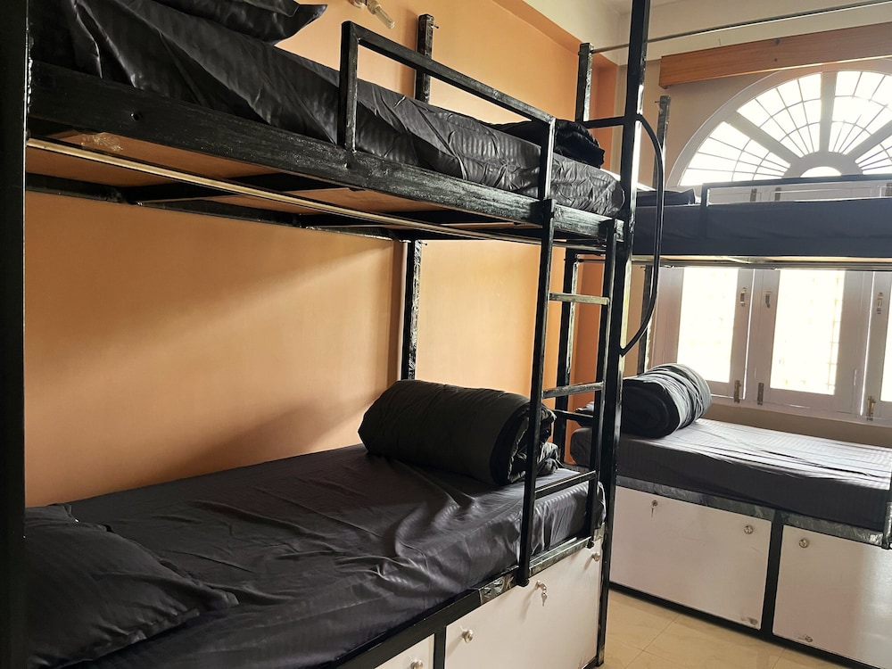 Comfort Shared Dormitory, Mixed Dorm, Non Smoking, Housekeeping photo 2