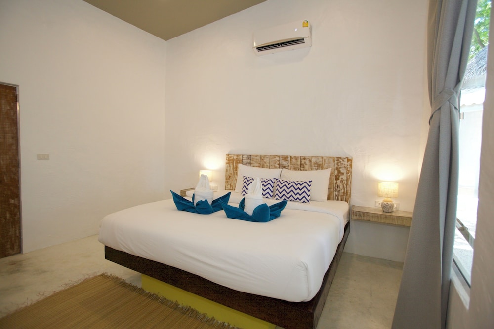 Deluxe Cottage - Photo 1