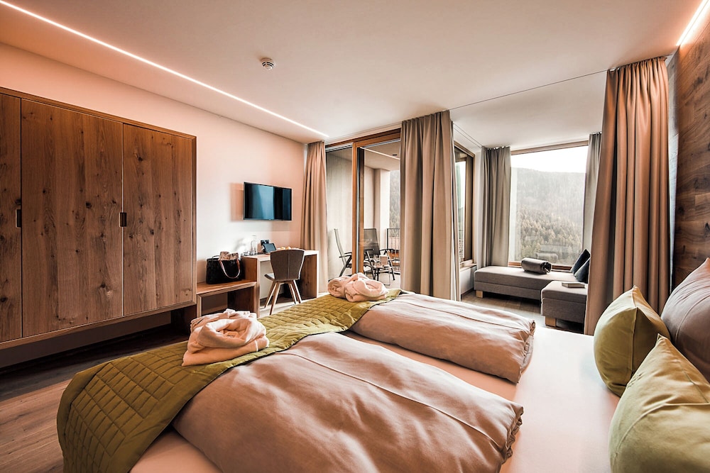 Superior Double Room, Valley View