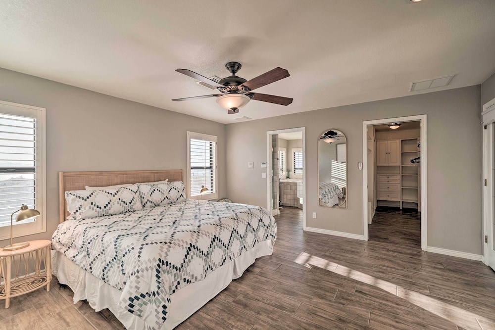 House (4 Bedrooms) photo 1