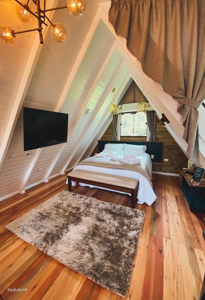 Deluxe Studio Suite photo 2