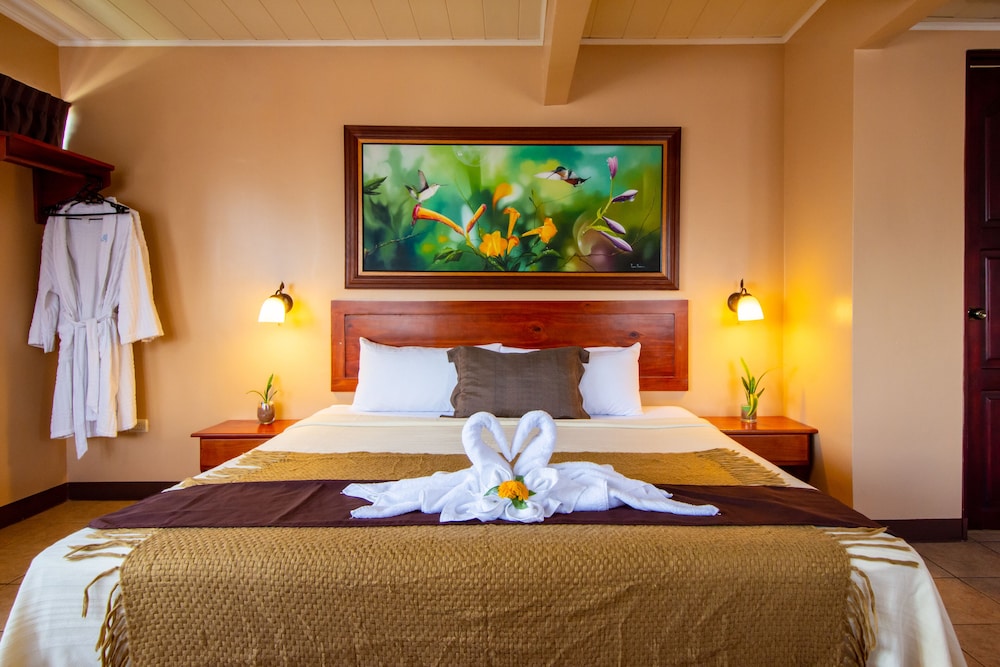 Junior Suite with Balcony photo 1