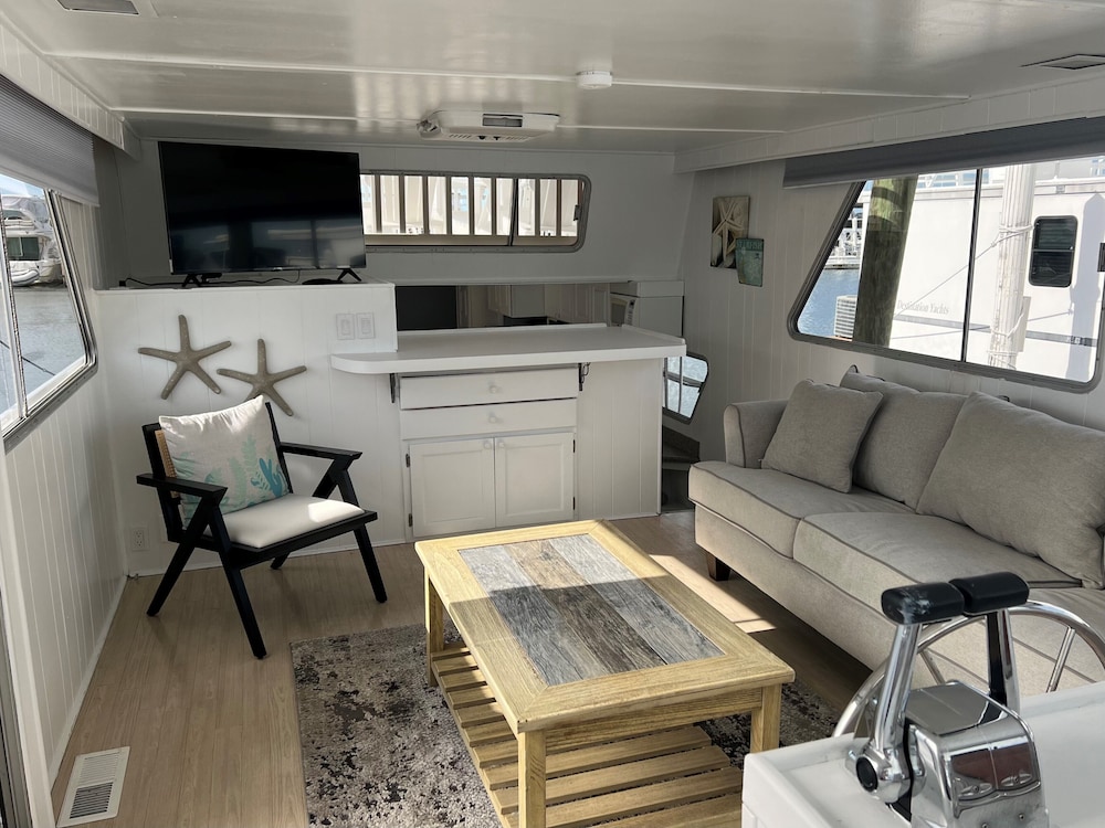 The Starfish: Quaint Bungalow, 1 Bedroom, Bay View photo 3