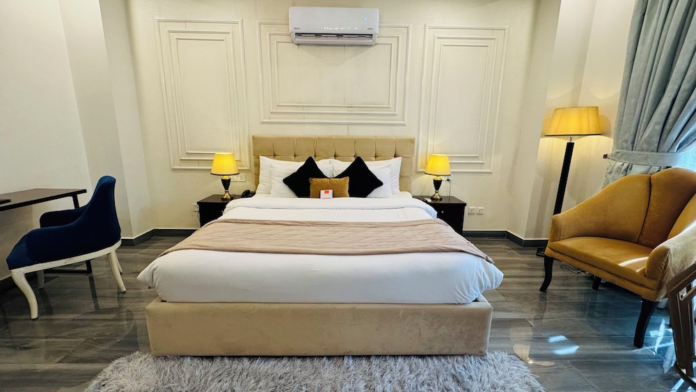 Executive Double Room, City View photo 2