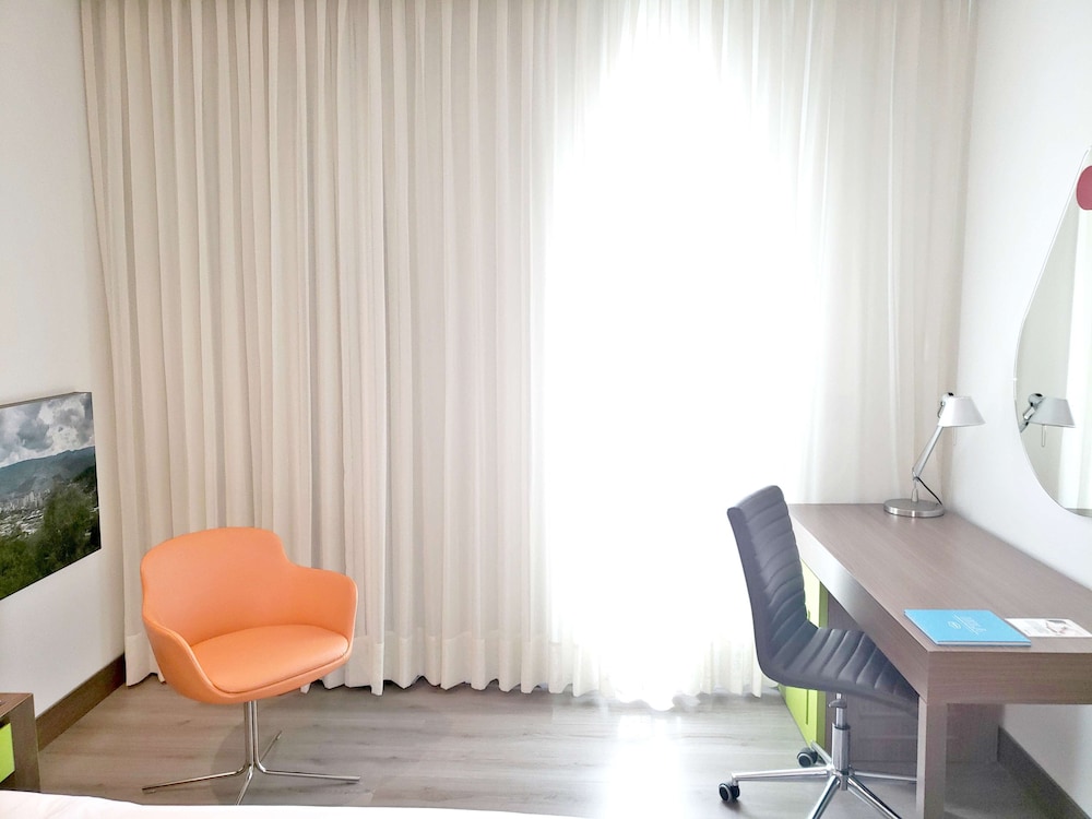 Room, 2 Single Beds, Refrigerator