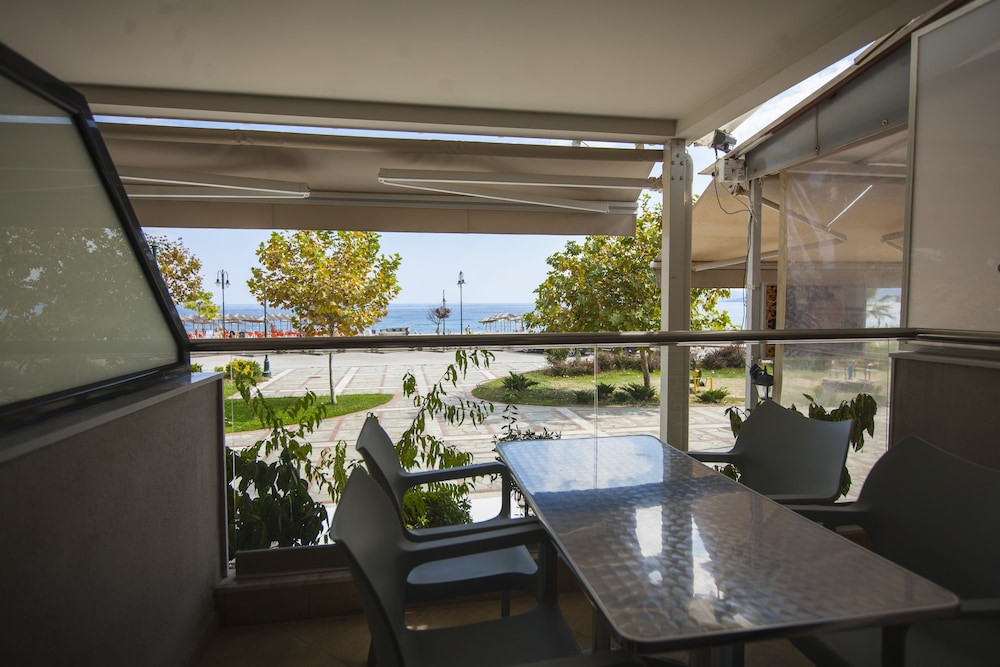 Studio, Sea View (2+2 Pax) photo 3