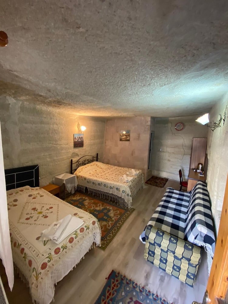 Triple Cave Room photo 1