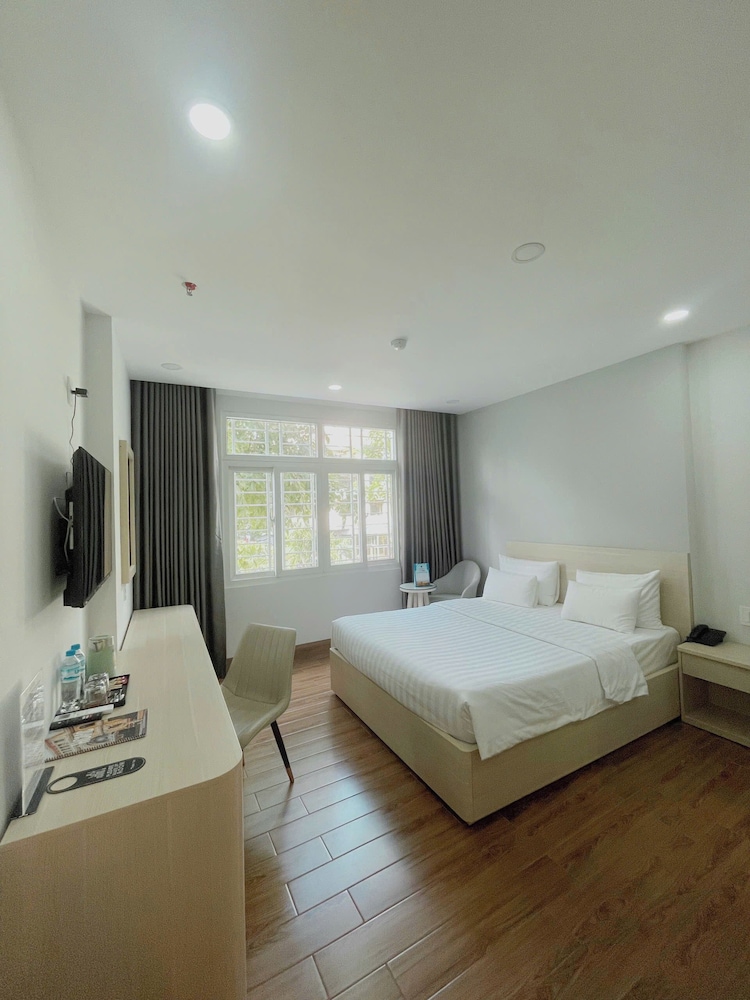 Luxury Double Room, 1 Bedroom, Non Smoking, City View