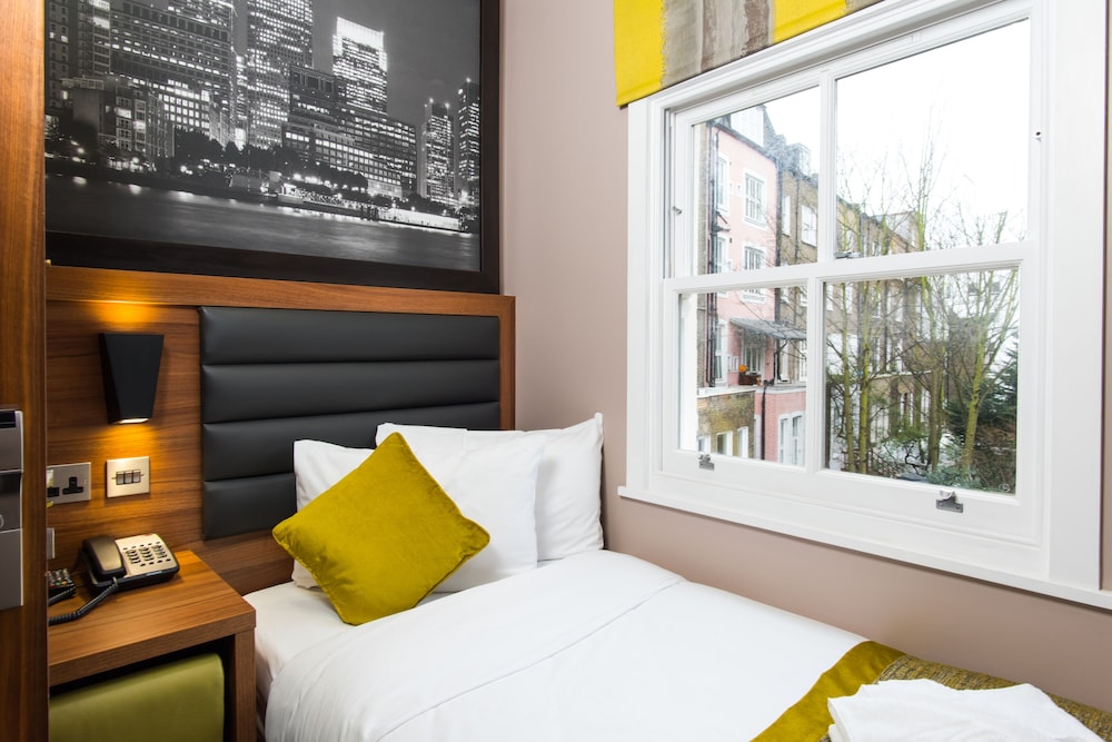 Classic Single Room, Garden View photo 1