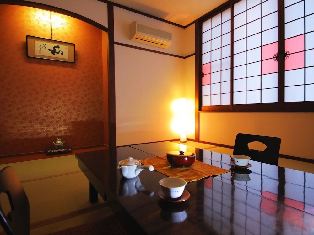 Japanese Room (13.5 Tatami Mats), Non Smoking photo 2