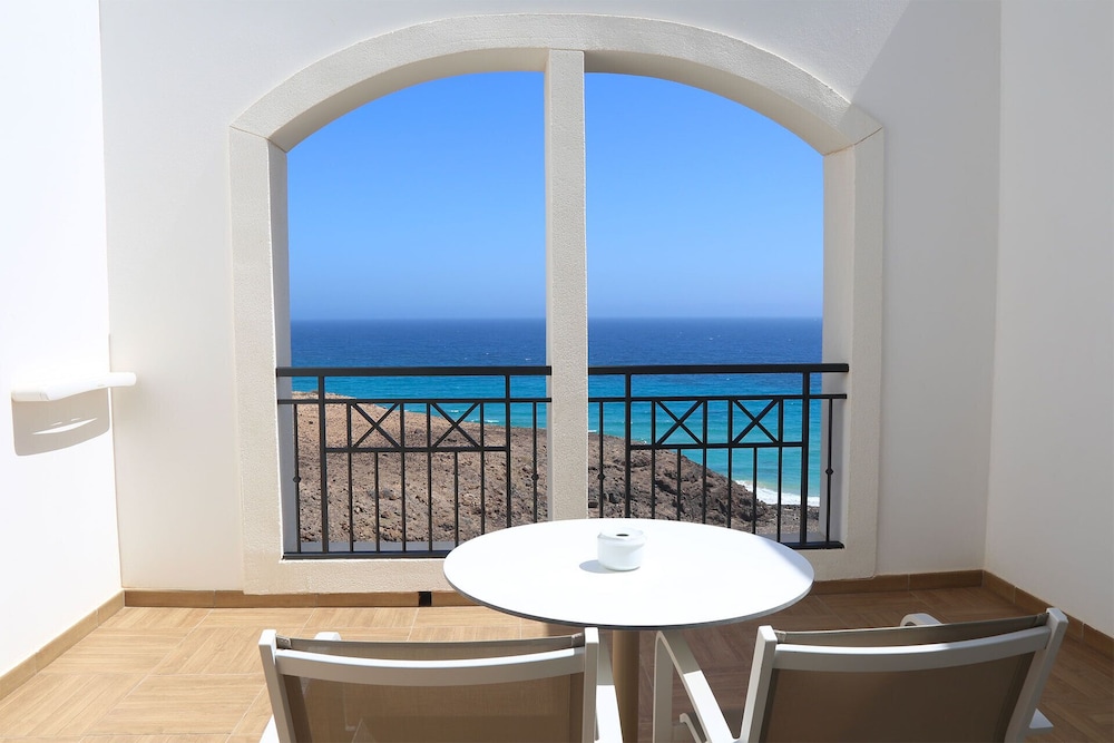 Double Room Single Use, Sea View photo 3