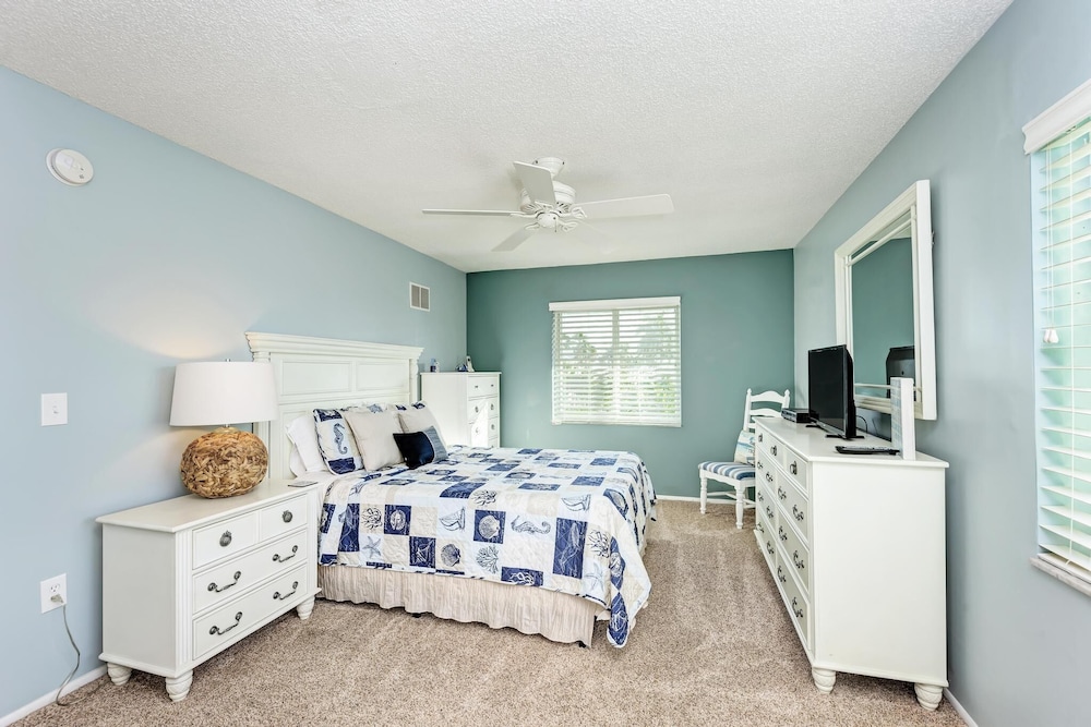 Condo, Multiple Beds (Anna Maria Island Beach Palms 8B) photo 1