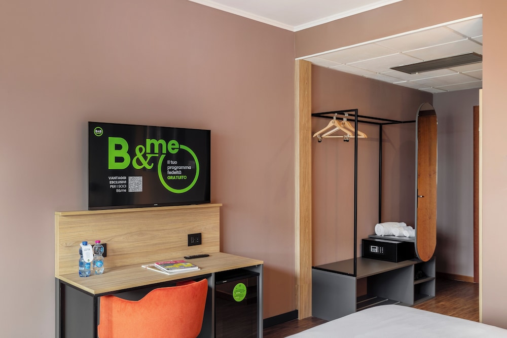Standard Double Room - Photo 5