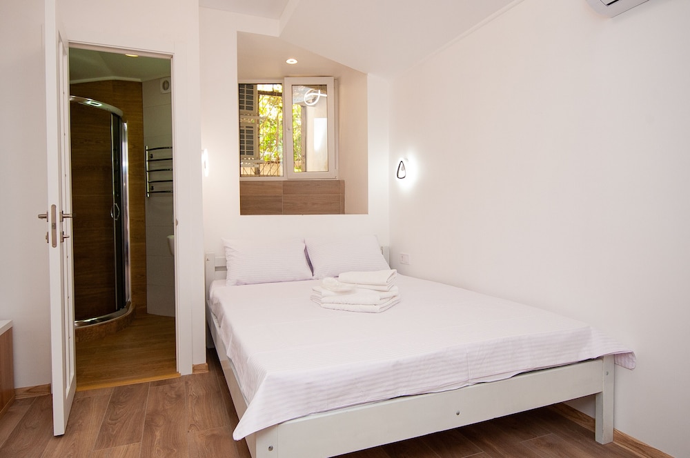 Basic Room