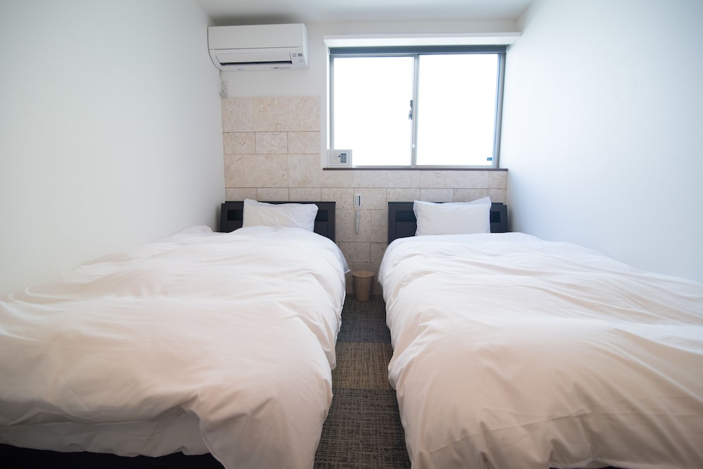 Room2 photo 1
