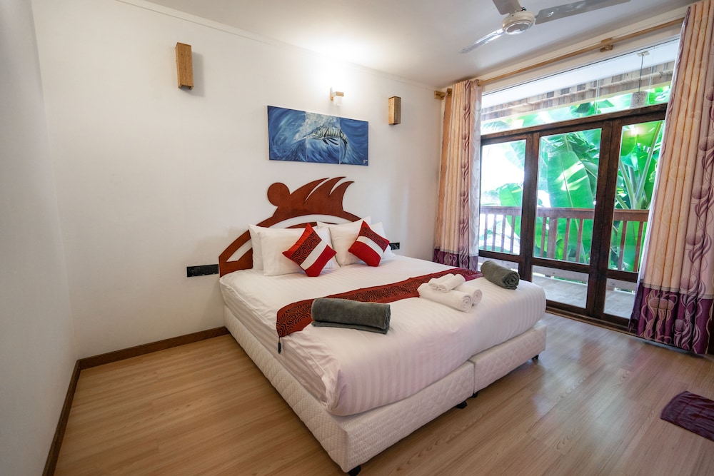 Deluxe Double or Twin Room photo 2