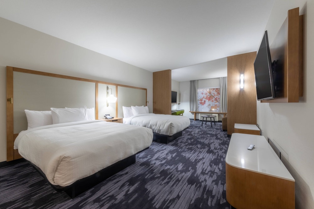 Suite, Multiple Beds