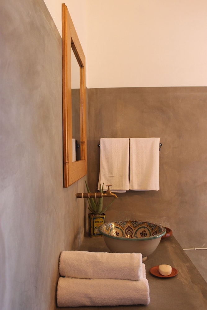 Double or Twin Room photo 3