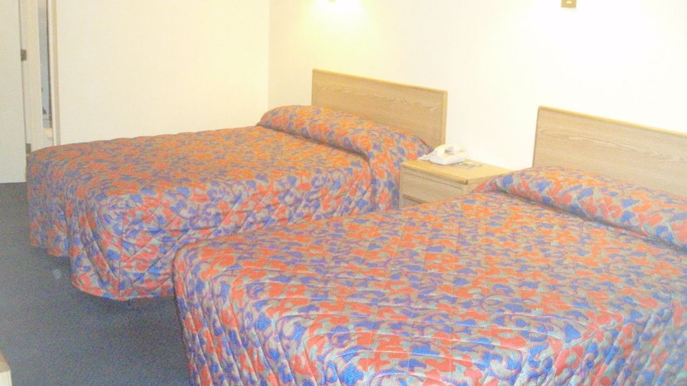Standard Room, 2 Double Beds, Smoking photo 1