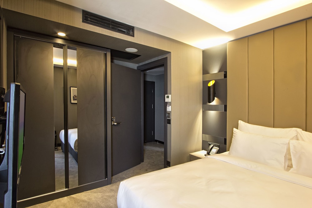 Standard Double Room photo 2