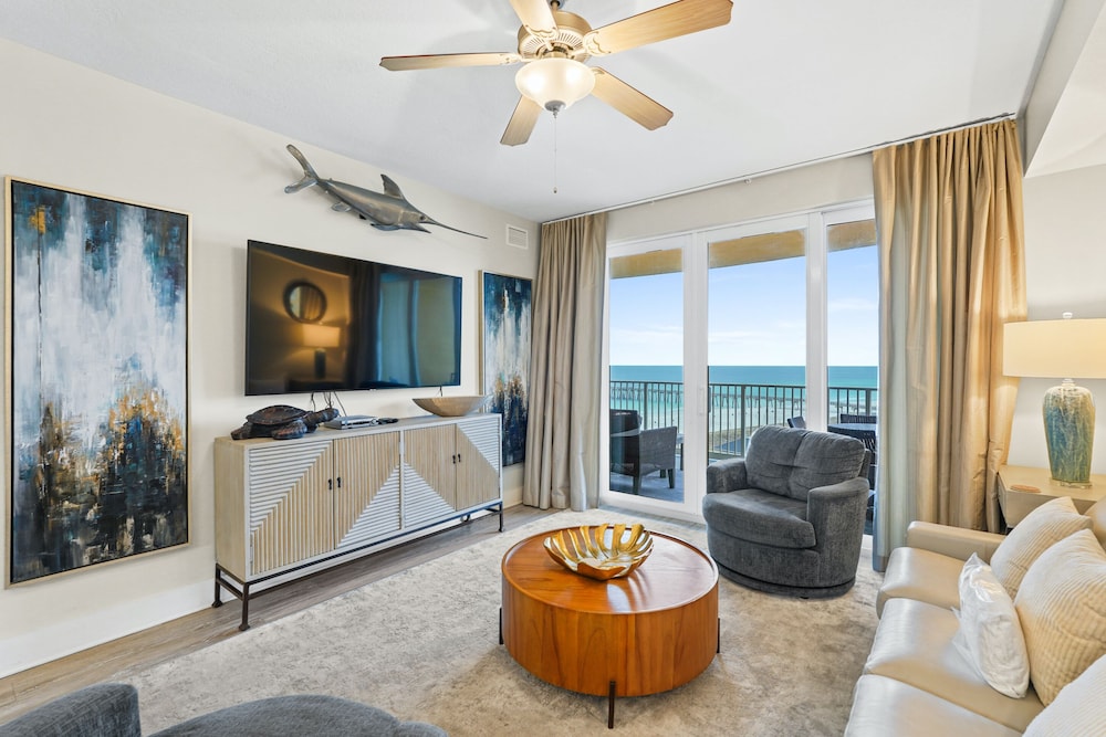 Condo, 3 Bedrooms, Sea View (907)