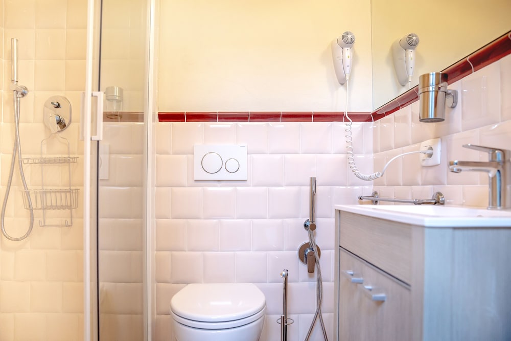 Double or Twin Room photo 2