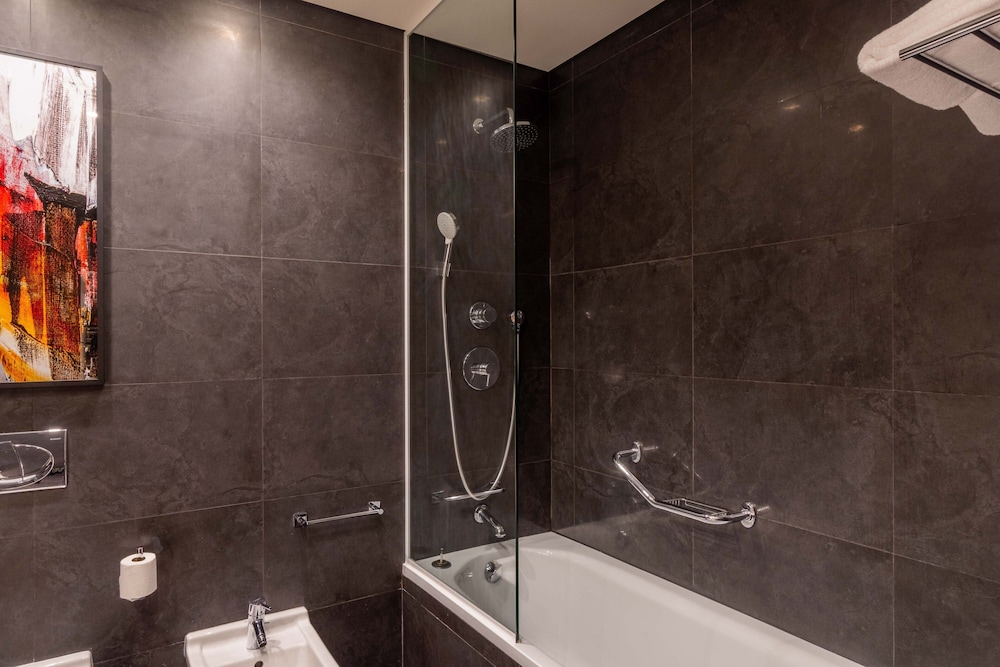 Panoramic Suite, 2 Bedrooms, Garden View (Balcony) - Photo 14