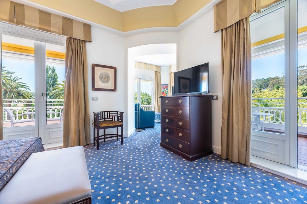 Junior Suite, Garden View photo 3