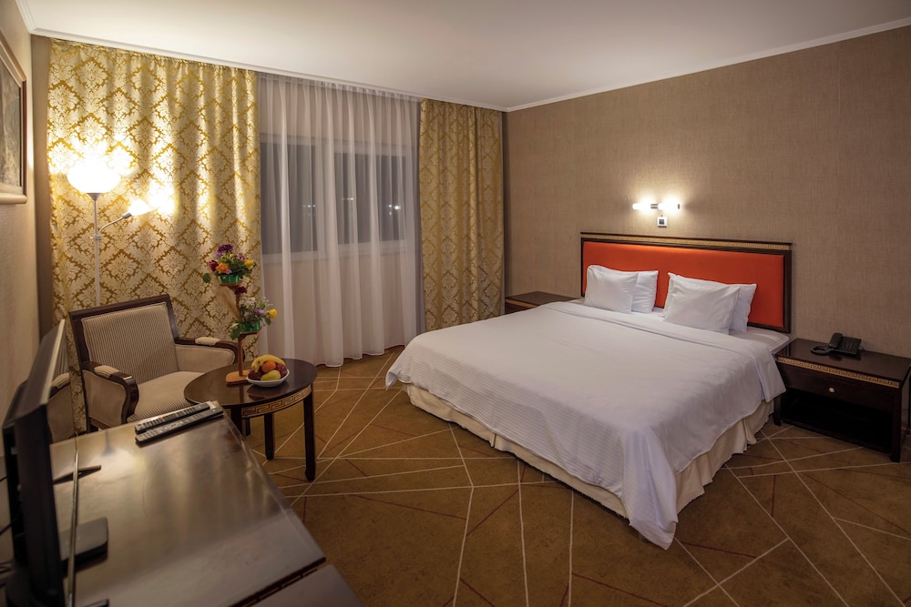 Classic Double Room - Photo 1