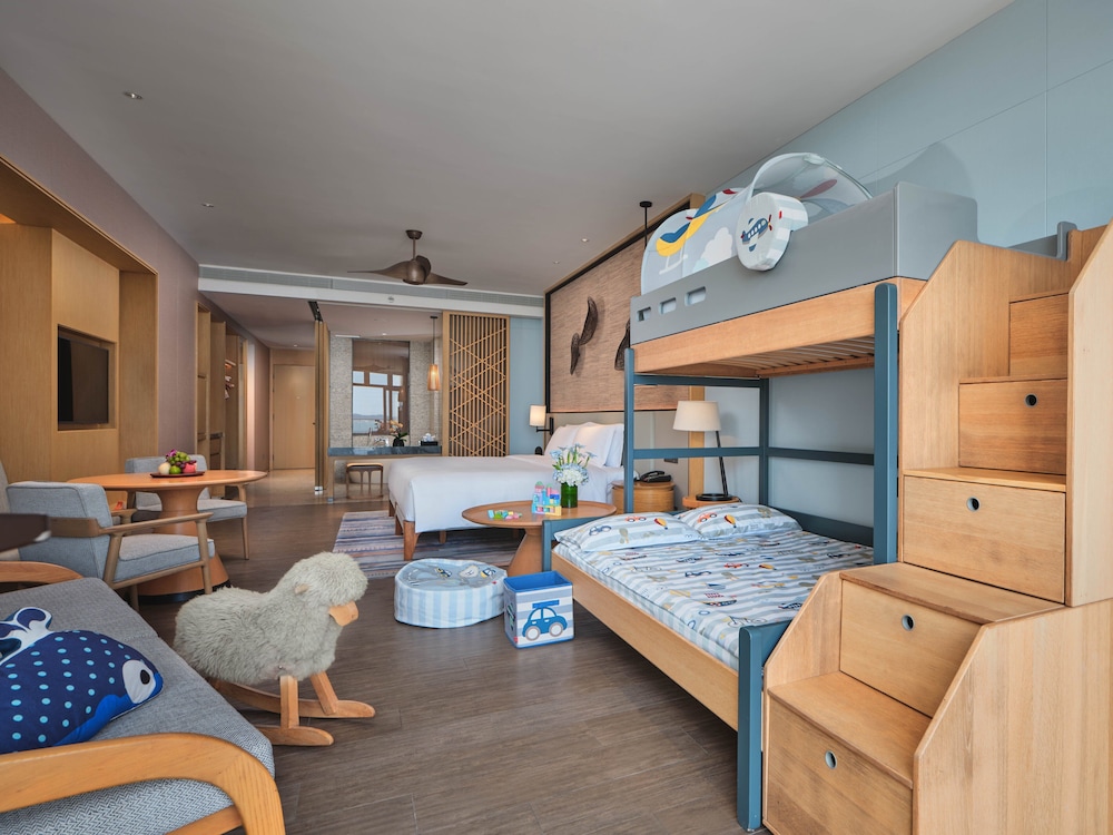 2 Double 1 Bunk Standard Ocean View Kids Theme