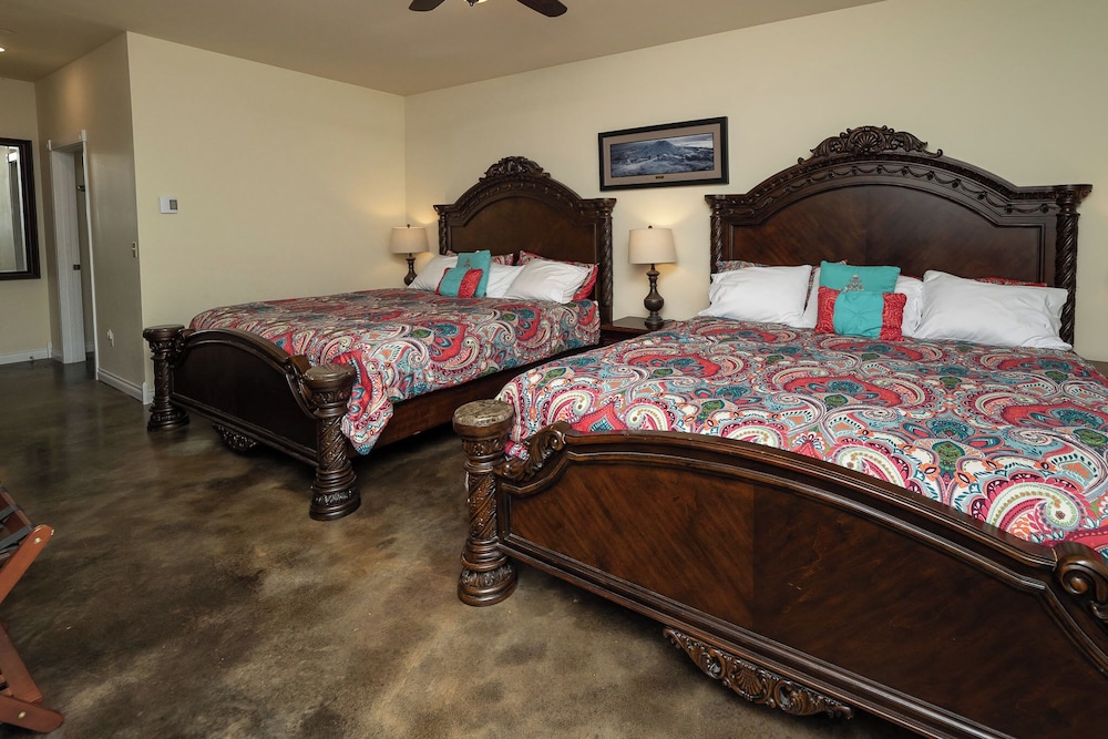 Private Apartment (Puget Suite) photo 2