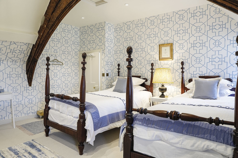 Luxury Twin Room photo 1