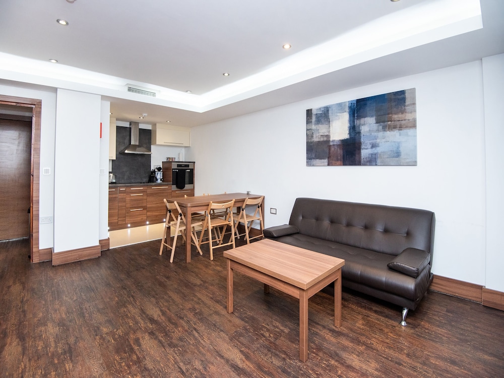 Superior Suite, 2 Double Beds (Quadruple) photo 2
