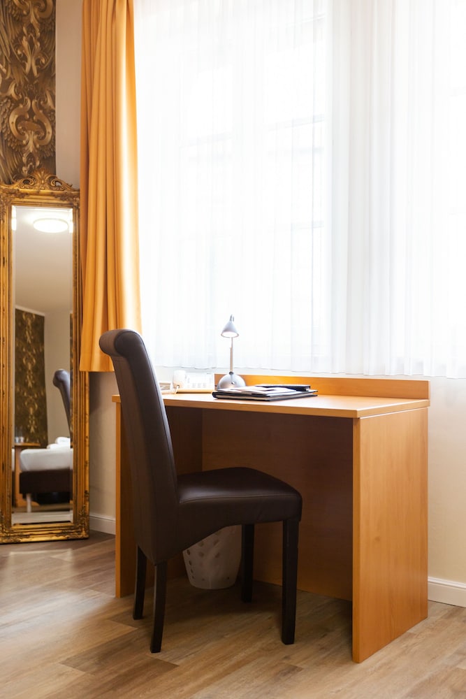 Comfort Double Room - Photo 8