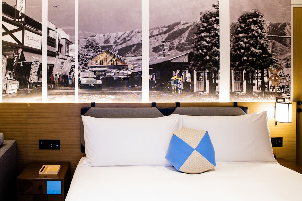Standard Room, 1 King Bed, River View (Private Hot Spring) - Photo 1