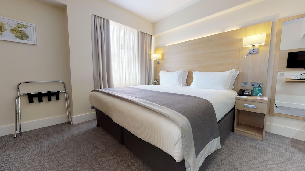 Standard Room, 1 King Bed, Accessible