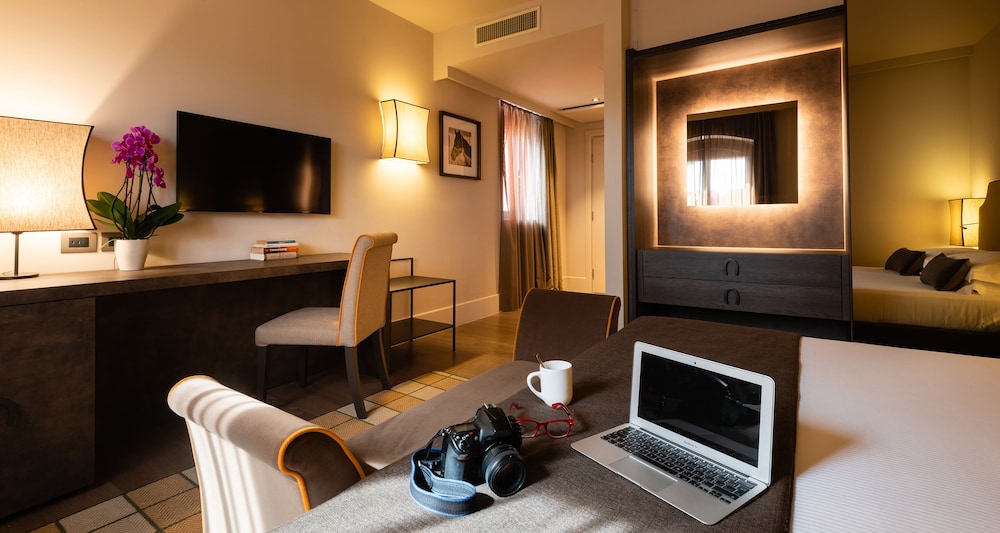 Classic Double Room - Photo 3