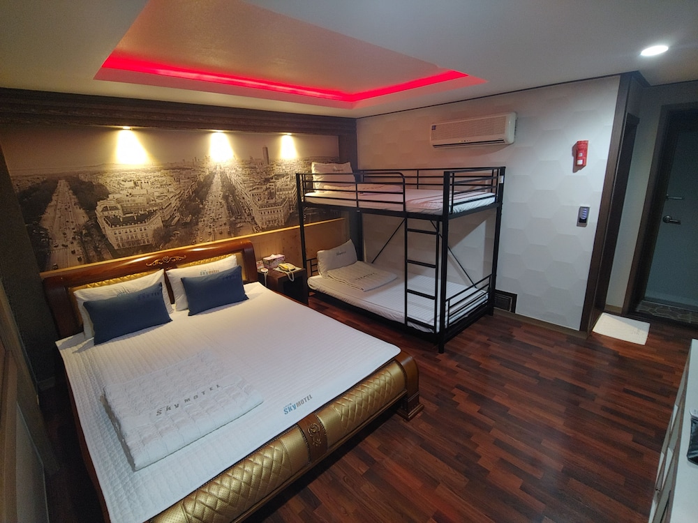 Comfort Room photo 2