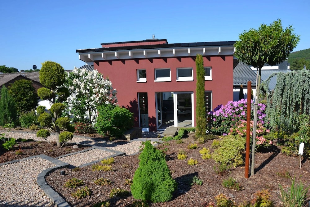 House photo 2