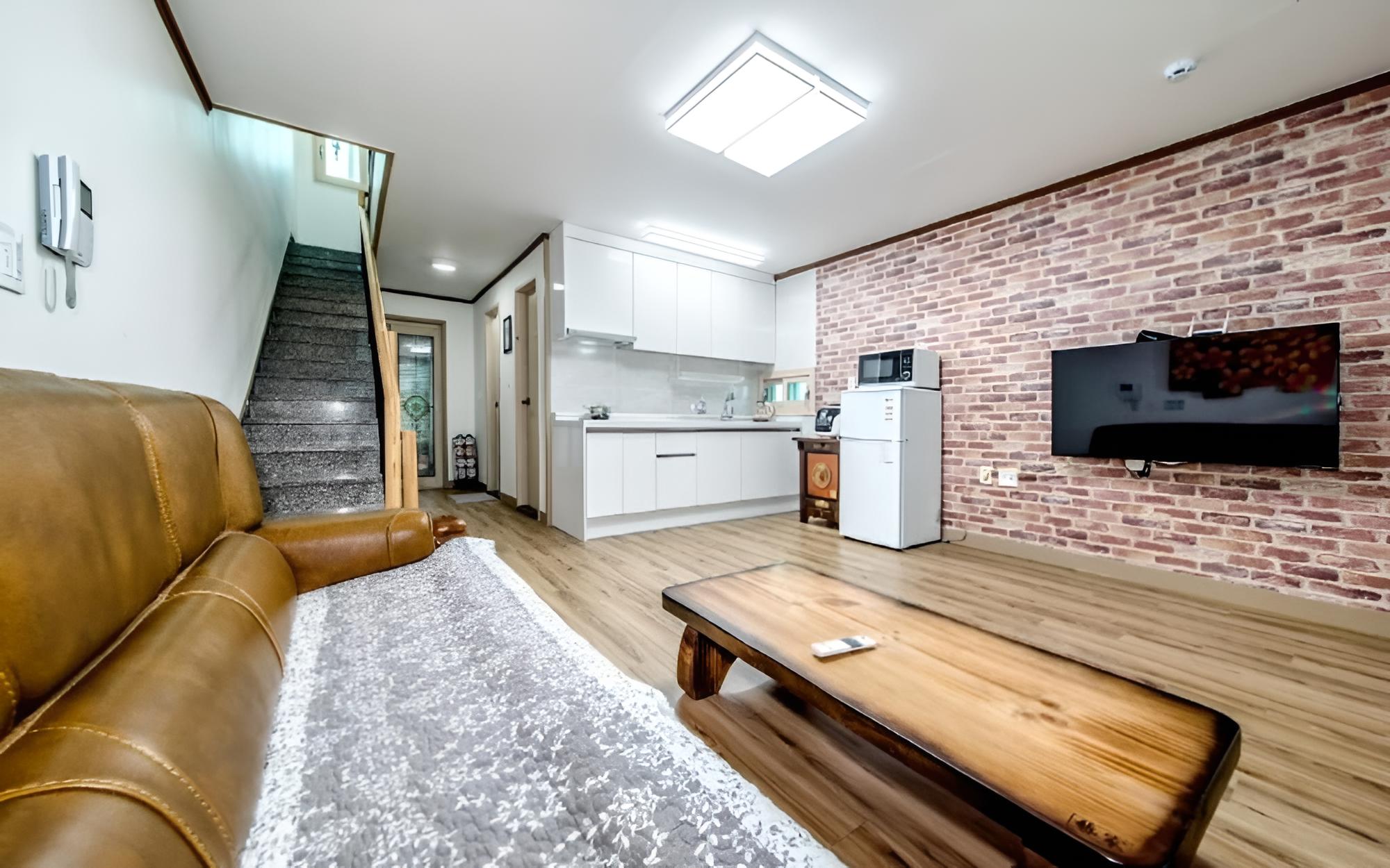 Room (Byeolchae Room (Unshared House Duplex) photo 2