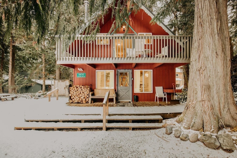 Cabin, 2 Bedrooms photo 3