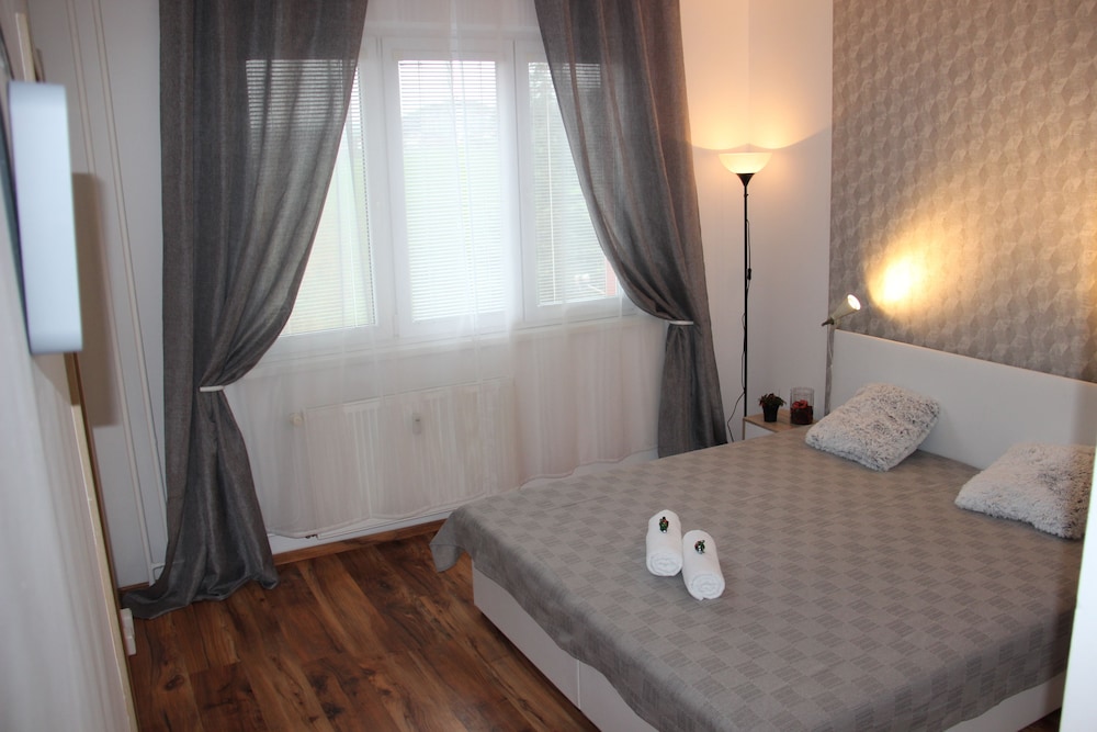 Deluxe Apartment, 2 Bedrooms photo 2