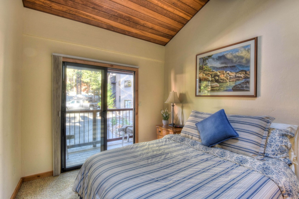 Townhome, Multiple Beds, Patio, Mountain View (Brockway Springs Lodge) photo 1