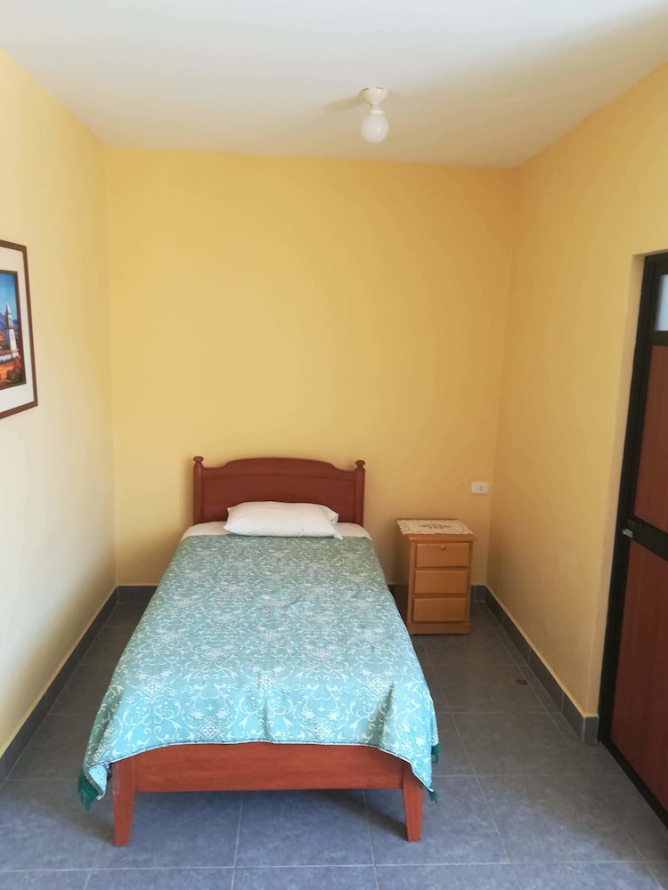 Deluxe Single Room, 1 Twin Bed, Non Smoking, Private Bathroom photo 3