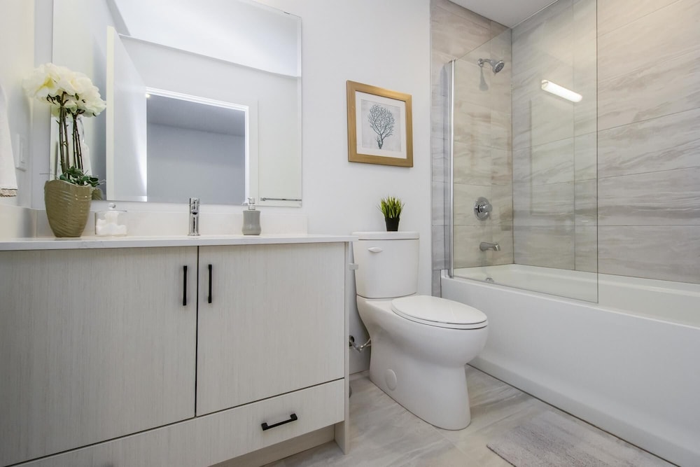 Luxurious 3 Bedroom Brand NEW Town House, 사진 29